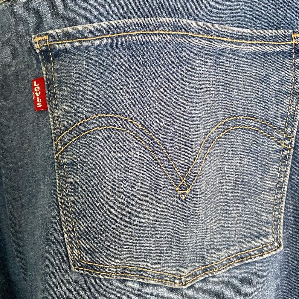 Levi’s Pull On Skinny jeans, size 10